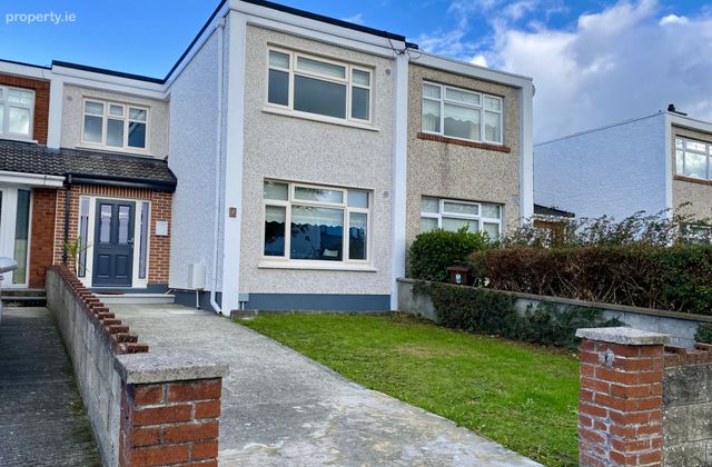 8 The Drive, Millbrook Lawns, Tallaght, Dublin 24 - Click to view photos