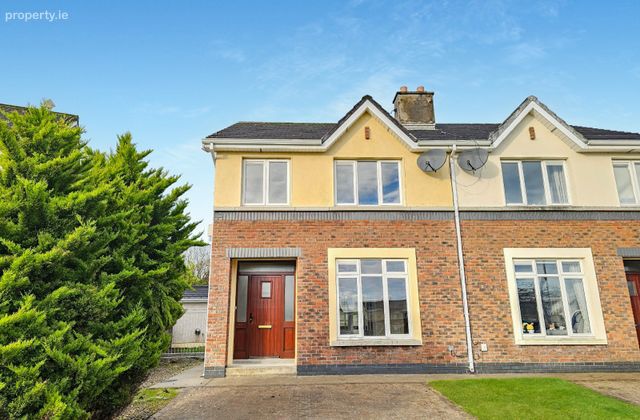 27 Dromard, Lahinch Road, Ennis, Co. Clare, Lahinch Road, Co. Clare - Click to view photos