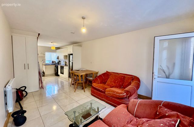 Blarney Street, Gurranabraher, Co. Cork - Click to view photos