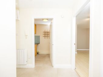 Apartment 37, Beaumont Hall, Beaumont, Dublin 9 - Image 4