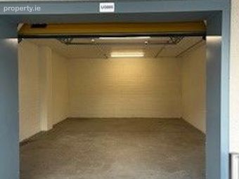 Ustoreit, Liffey Valley Office Campus, Dublin 22, Palmerstown, Dublin 20 - Image 4