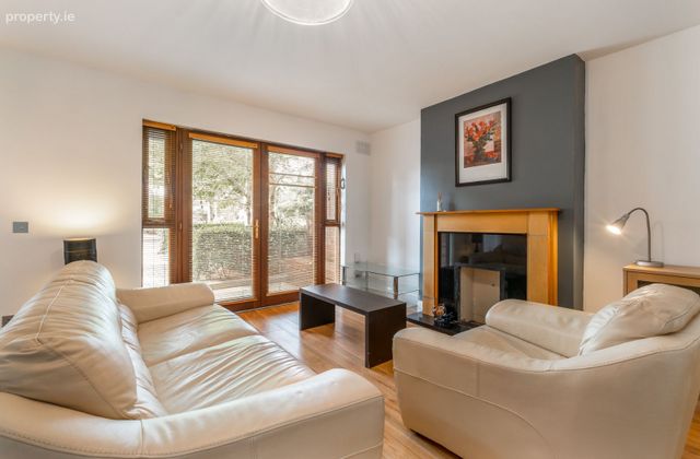 Charlesland Grove, Charlesland, Greystones, Co. Wicklow - Click to view photos