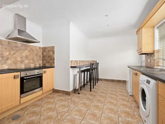 925 Moorefield Crescent, Newbridge, Co. Kildare - Image 5