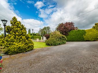 Hillview, Maddenstown, The Curragh, Co. Kildare - Image 3