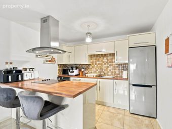 Apt 12 The Lodge, Yew Tree Square, Prosperous Road, Clane, Co. Kildare, Clane, Co. Kildare - Image 5