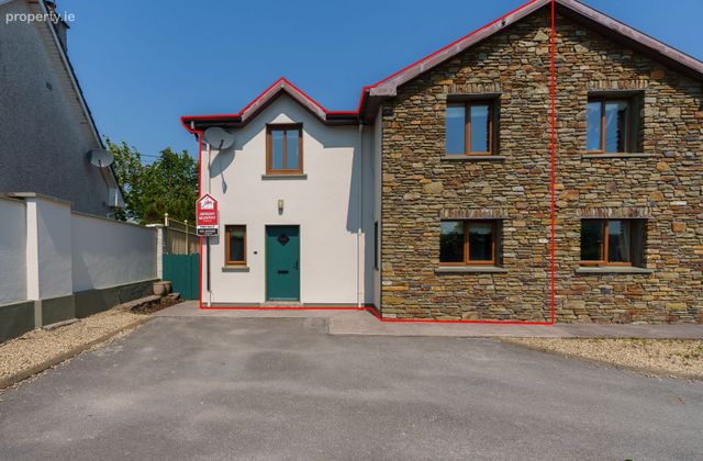 2 Cooney's Corner, Cooneys Lane, Grange, Grange, Co. Cork - Click to view photos