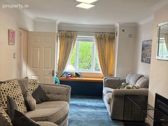 4 Santry Court, Dublin 17, Kilmore, Dublin 5 - Image 2