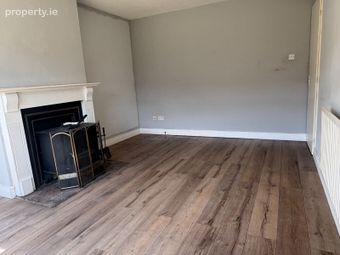 303 Greenacres, Avenue Road, Dundalk, Co. Louth - Image 3