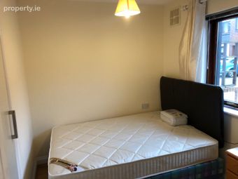 8 Martello woods, Dublin 4 - Image 4