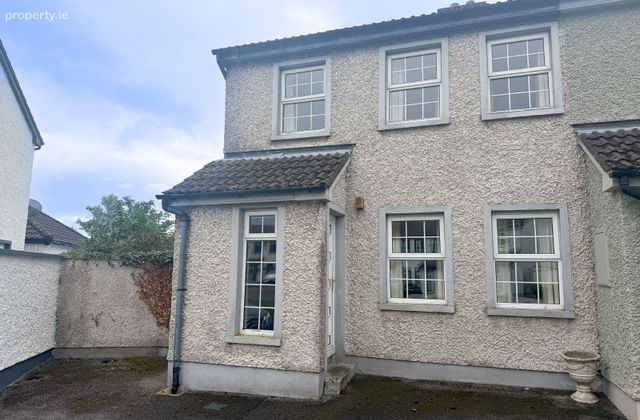 34 Beechpark, Cahir, Cahir, Co. Tipperary - Click to view photos