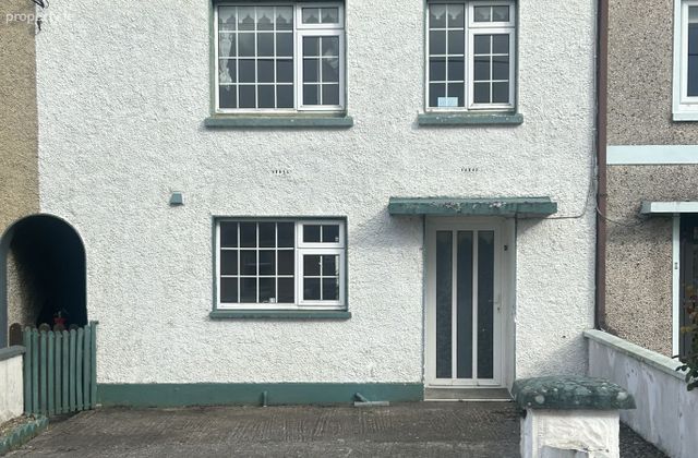 7 Dernish Avenue, Foynes, Foynes, Co. Limerick - Click to view photos
