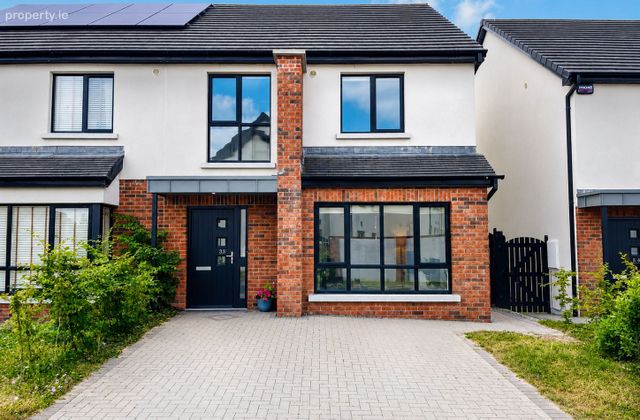 33 The Green, An Glas&aacute;n, Greenville Lane, Enniscorthy, Co. Wexford - Click to view photos