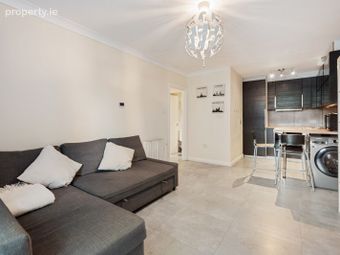 Apartment 65, Newmarket Square, Christchurch, Dublin 8 - Image 5