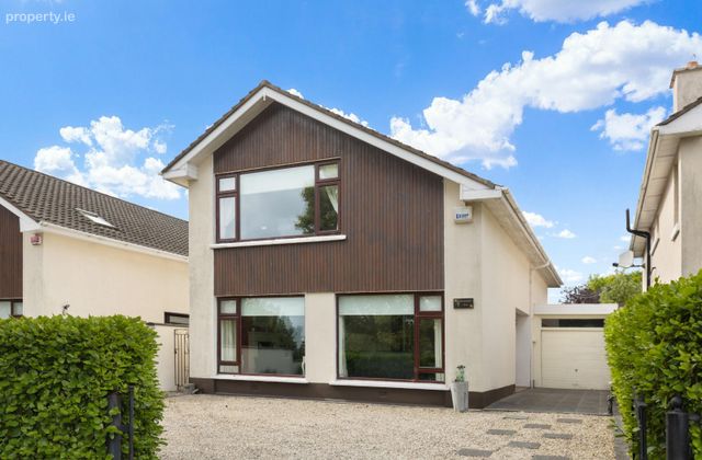 67 Kerrymount Rise, Dublin 18, Foxrock, Dublin 18 - Click to view photos