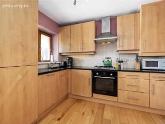 18 Belarmine Vale, Belarmine, Stepaside, Dublin 18, Stepaside, Dublin 18 - Image 3