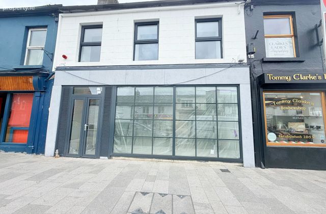William Street, Tullamore, Co. Offaly - Click to view photos