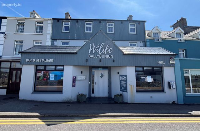 Wilde Hotel, Ballybunion, Co. Kerry - Click to view photos