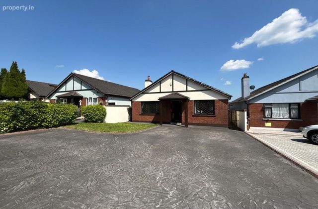 19 Cashel Court, Cashel Road, Clonmel, Co. Tipperary, Clonmel, Co. Tipperary - Click to view photos