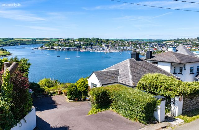 Ardbrack Cottage, Ardbrack, Kinsale, Co. Cork, Kinsale, Co. Cork - Click to view photos