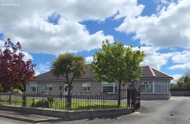 Rootate, Louth, Dundalk, Co. Louth - Click to view photos