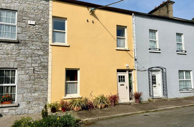 Main Street, Drumsna, Carrick-on-Shannon, Co. Leitrim - Click to view photos