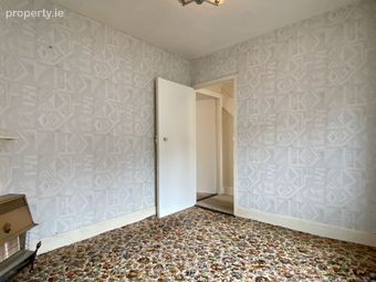 106 Sperrin Road, Dublin 12, Drimnagh, Dublin 12 - Image 4