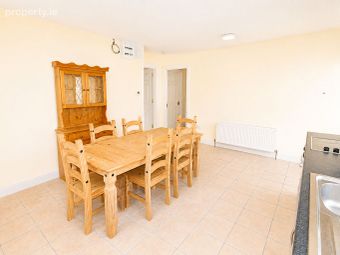 21 Ardamine Court, Ardamine, Gorey, Co. Wexford - Image 4