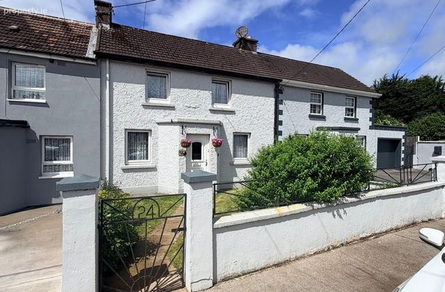 24 Glenanaar Row, Mallow, Mallow, Co. Cork - Click to view photos