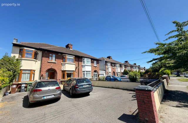 Palmerstown Drive, Palmerstown, Dublin 20 (room To Rent - Room A), Chapelizod, Dublin 20 - Click to view photos
