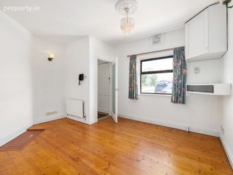 Maresa, 5 Lower Sallynoggin Road, Sallynoggin, Co Dublin, Sallynoggin, Co. Dublin - Image 4