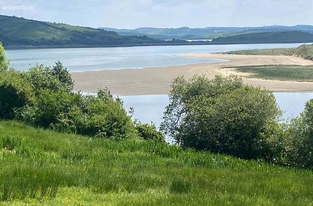 Beefpark, Mountcharles, Co. Donegal - Click to view photos