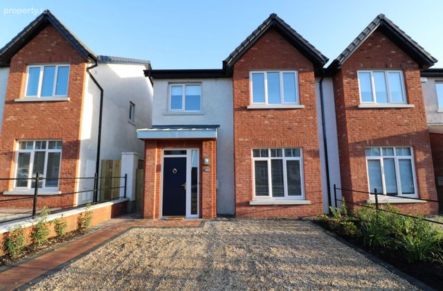 Hammerstone, Straffan, Co. Kildare - Click to view photos