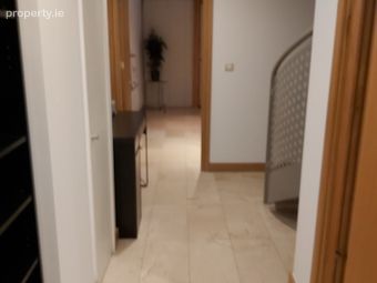 56 Packenham House, Spencer Dock, IFSC, Dublin 1 - Image 2