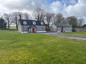 Silke's Cottage, Loughrea, Co. Galway - Image 3
