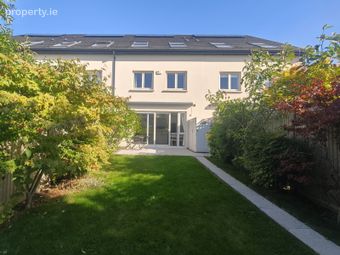Fairway Drive, Cualanor, Glenageary, Co. Dublin