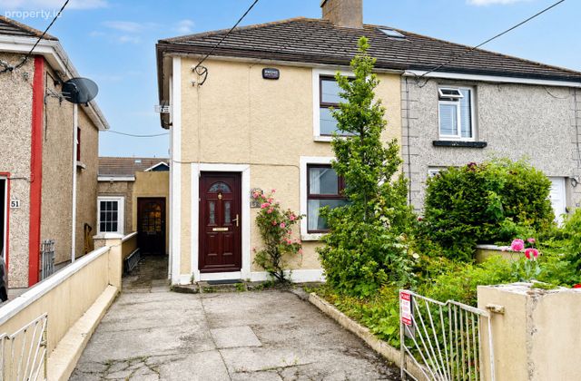52 Saint Aidan's Villas, Enniscorthy, Co. Wexford - Click to view photos