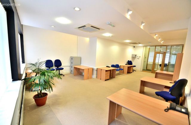 Clarendon House Serviced Offices - 1, 39 Clarendon Street, Dublin 2 - Click to view photos