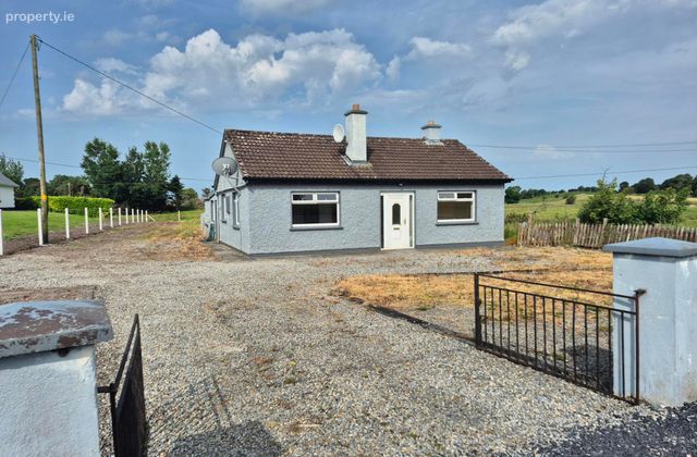Carrowpadeen West, Dunmore, Co. Galway, Dunmore, Co. Galway - Click to view photos