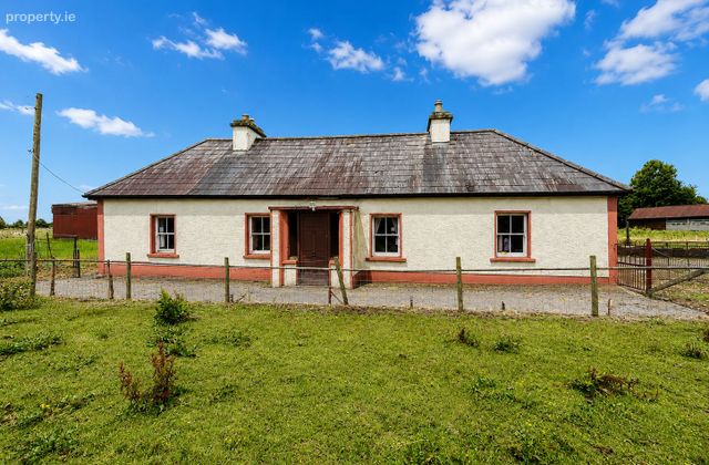 Curries, Ballymoe, Ballymoe, Co. Galway - Click to view photos
