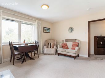 33 The Oaks, Stradbrook Hill, Blackrock, Co. Dublin, Blackrock, Co. Dublin - Image 4