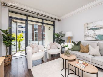 35 Aran House, Custom House Square, IFSC, Dublin 1 - Image 3