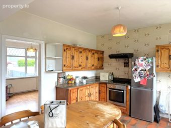 8 Oakland Drive, Greystones, Ennis Road, Co. Limerick - Image 5