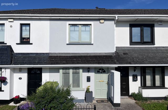 15 Straffan Close, Straffan Wood, Maynooth, Maynooth, Co. Kildare - Click to view photos