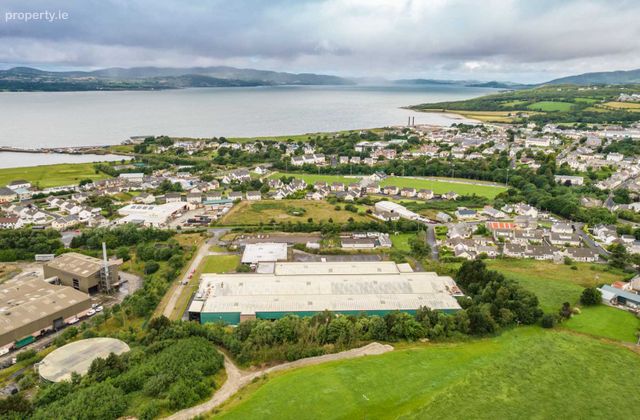 Looking Glass Brae, Buncrana, Co. Donegal, Buncrana, Co. Donegal - Click to view photos