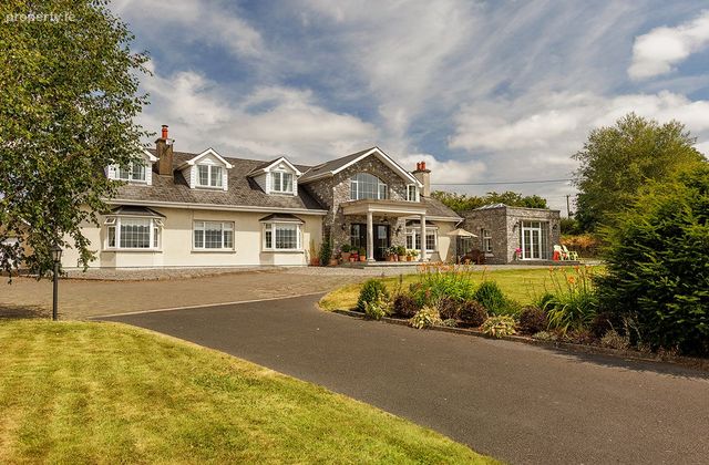 Glebe House, Clonea Lower, Dungarvan, Co. Waterford - Click to view photos