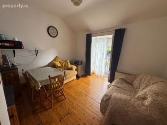 Apartment 3, 1 New Market Street, Cahersiveen, Co. Kerry - Image 4