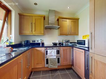 Apartment 10, Beaupark Downs, Monkstown Valley, Monkstown, Monkstown, Co. Dublin - Image 5