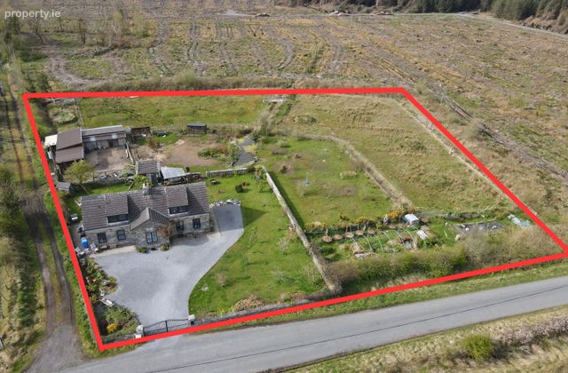 Caddellbrook School, Caddellbrook, Castlerea, Co. Roscommon - Click to view photos