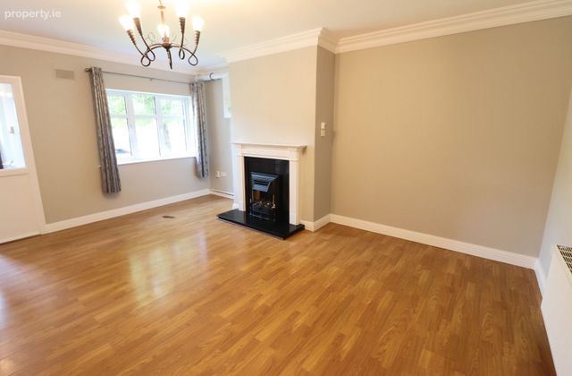 8 Alandale Hall, Ashbourne Avenue, South Circular Road, Co. Limerick - Click to view photos