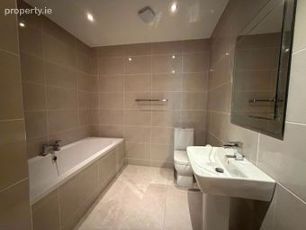 Apartment 3, Saint Lua's, Iona Drive, North Circular Road, Co. Limerick - Image 5